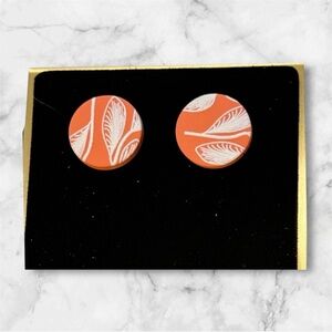 Peach Leaf Pattern Earrings